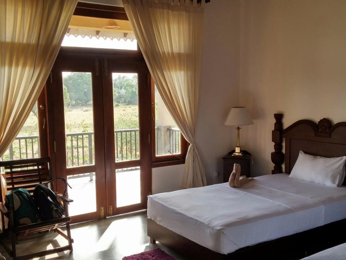 Castle Rock Sigiriya Hotel Kibissa Bagian luar foto