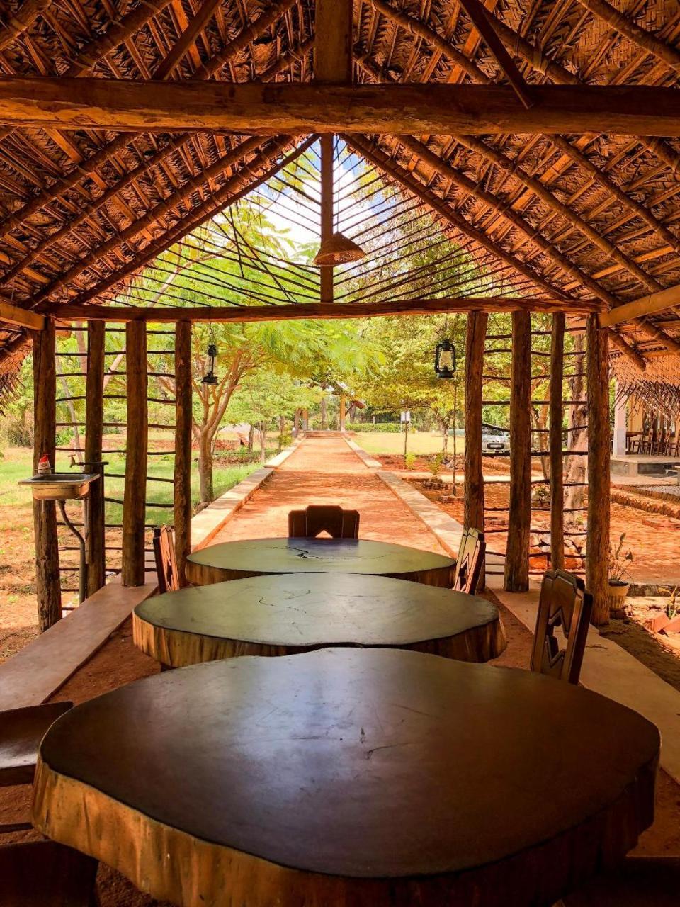 Castle Rock Sigiriya Hotel Kibissa Bagian luar foto