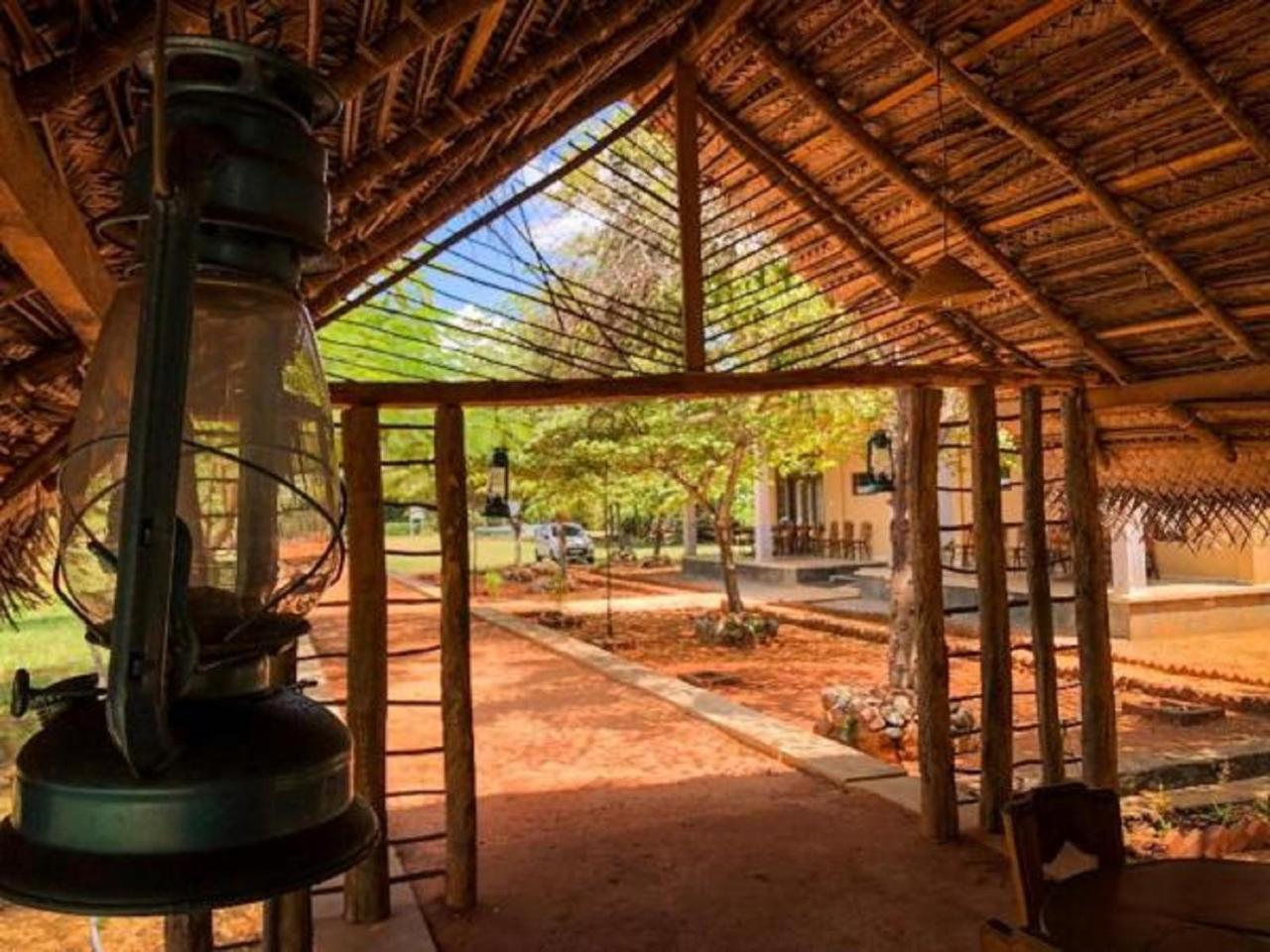 Castle Rock Sigiriya Hotel Kibissa Bagian luar foto